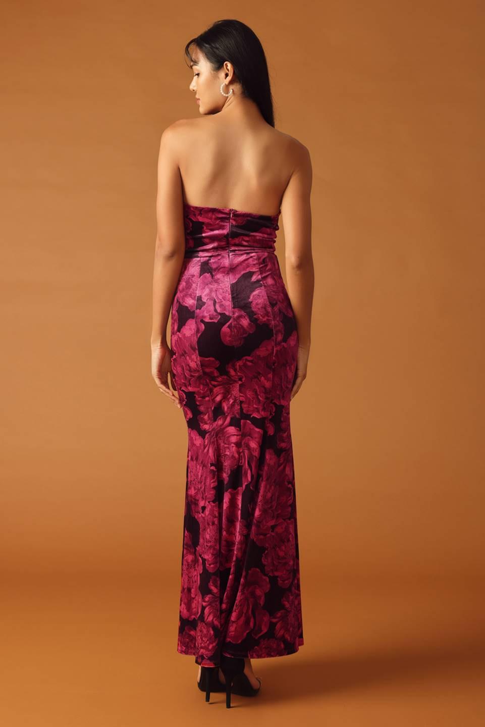 FALLING INTO PLACE VELVET MAXI DRESS.