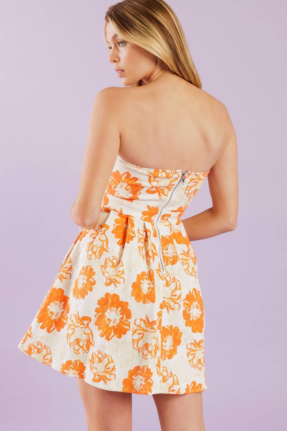 LOVE ME MORE WOVEN MINI DRESS.