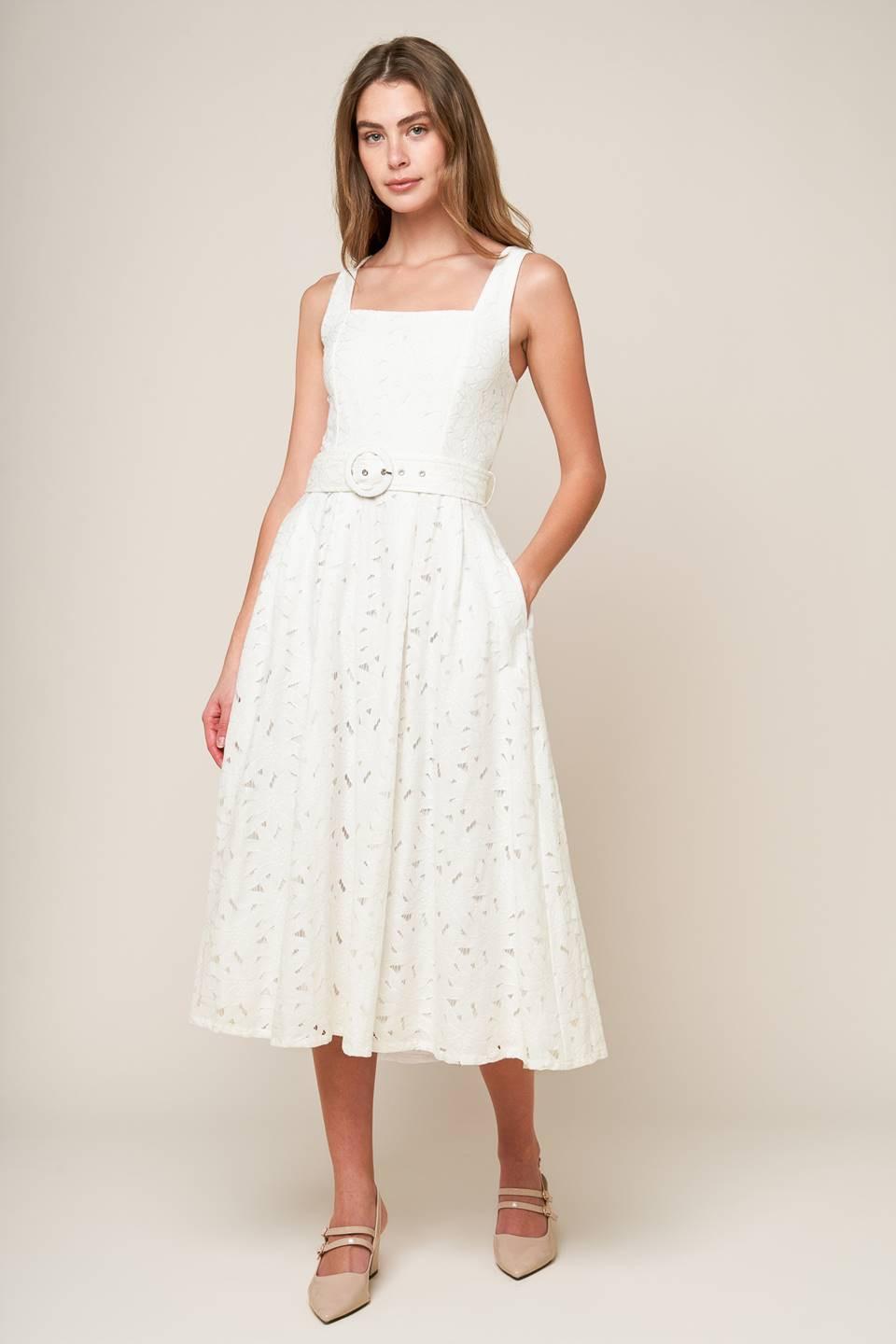 DAFFODILS & DAYDREAMS WOVEN LACE MIDI DRESS.