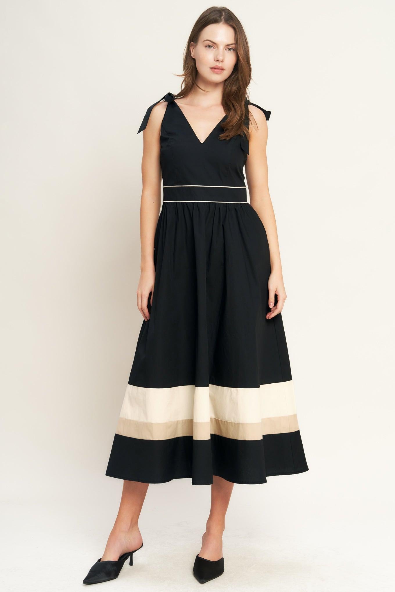 FOREST CHARM BLACK CREAM WOVEN MIDI DRESS.