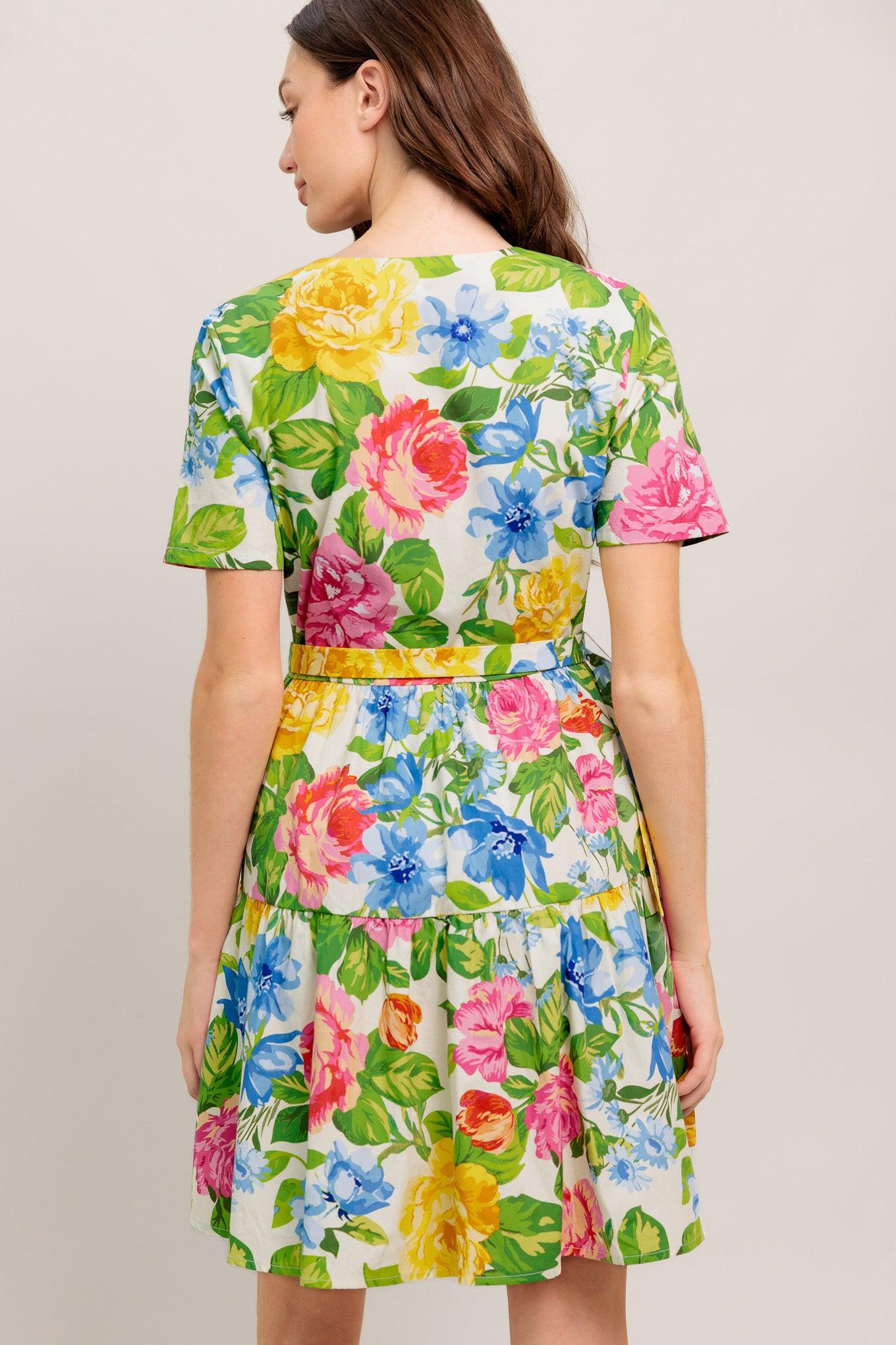 A printed woven mini dress featuring round neckline, short sleeve, hidden placket, self belt and ruffle hem
Details:
Self : 100% Cotton
Size & Fit
- Model is 5`8" And Wearing Size Small
- Measurements Taken From Size Small
- Approx. Length: 35" Flying Tomato