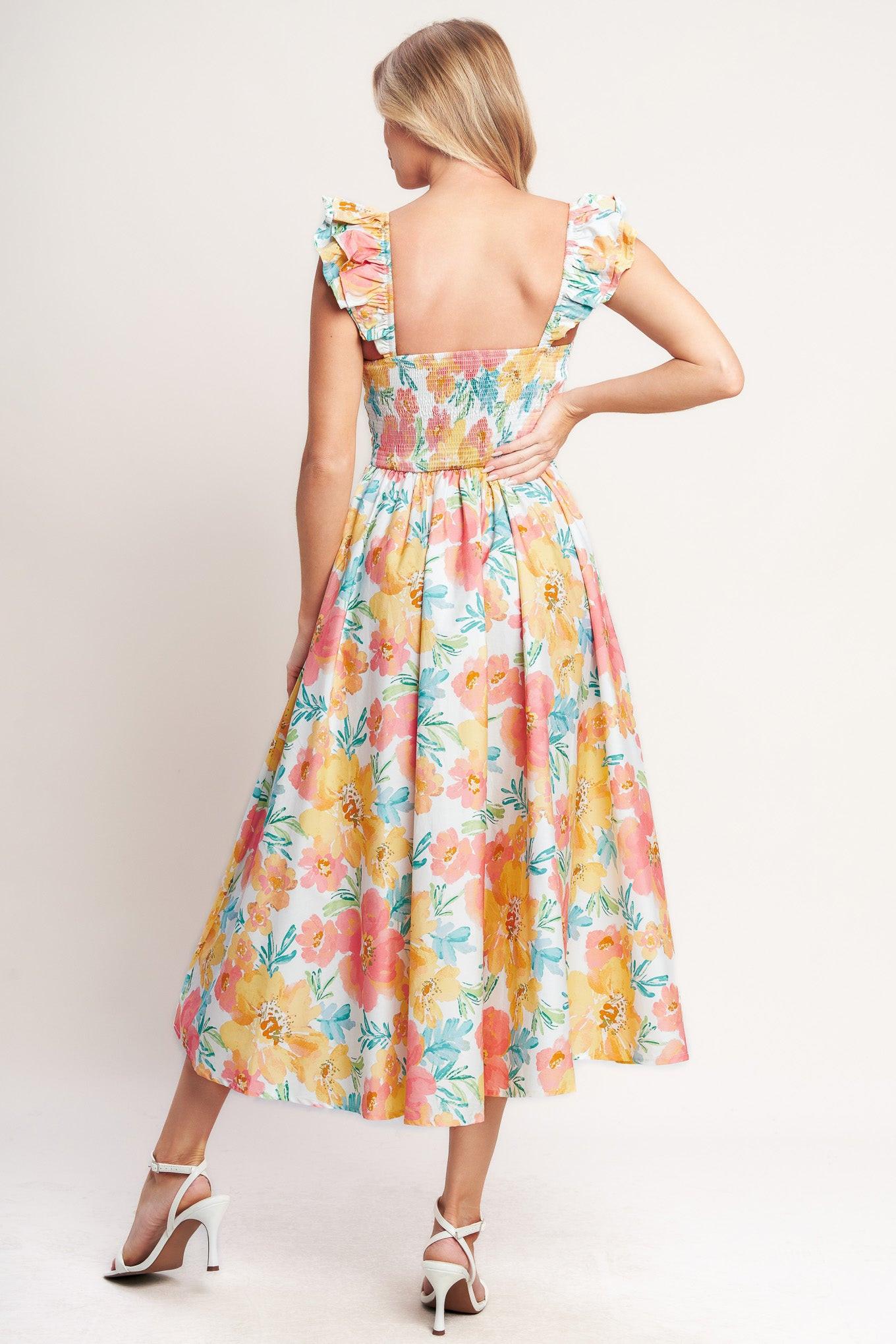 A printed woven midi dress featuring sweetheart neckline, double ruffle sleeve, bra cup, full skirt and smocked back bodice
Details:
Self: 100% Cotton
Lining: 100% Polyester
Size & Fit
-Model is 5`8" And Wearing Size Small
-Measurements Taken From Size Small
-Approx. Length: 48"
