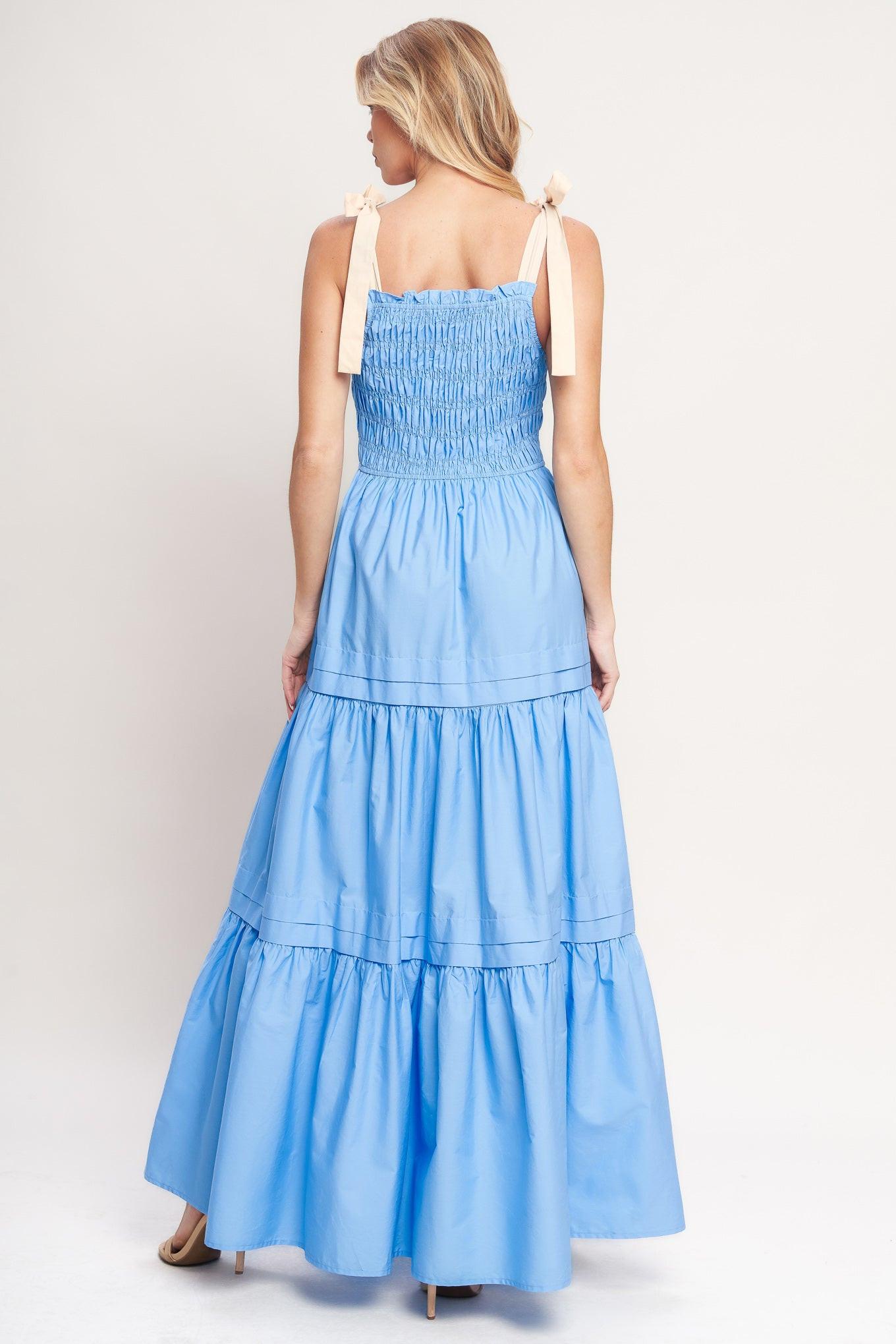 A solid woven maxi dress featuring straight neckline, shoulder ties, smocked bodice and tiered skirt
Details:
Self: 100% Cotton
Contrast: 100% Cotton
Size & Fit
-Model is 5`8" And Wearing Size Small
-Measurements Taken From Size Small
-Approx. Length: 60"