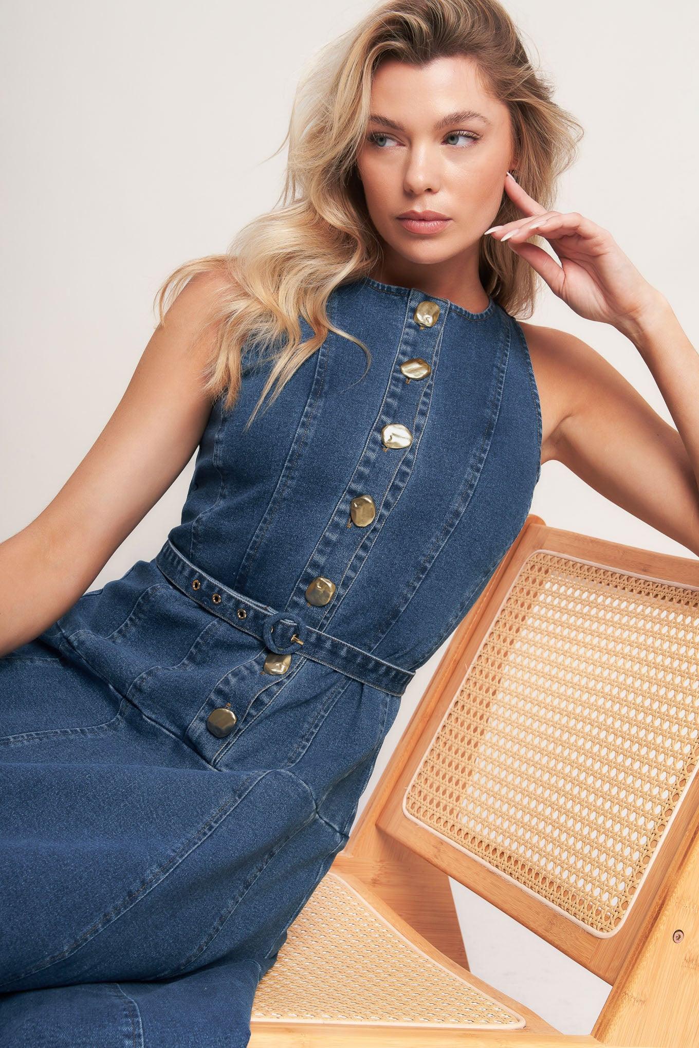 SUNDAY STROLL DENIM MIDI DRESS.