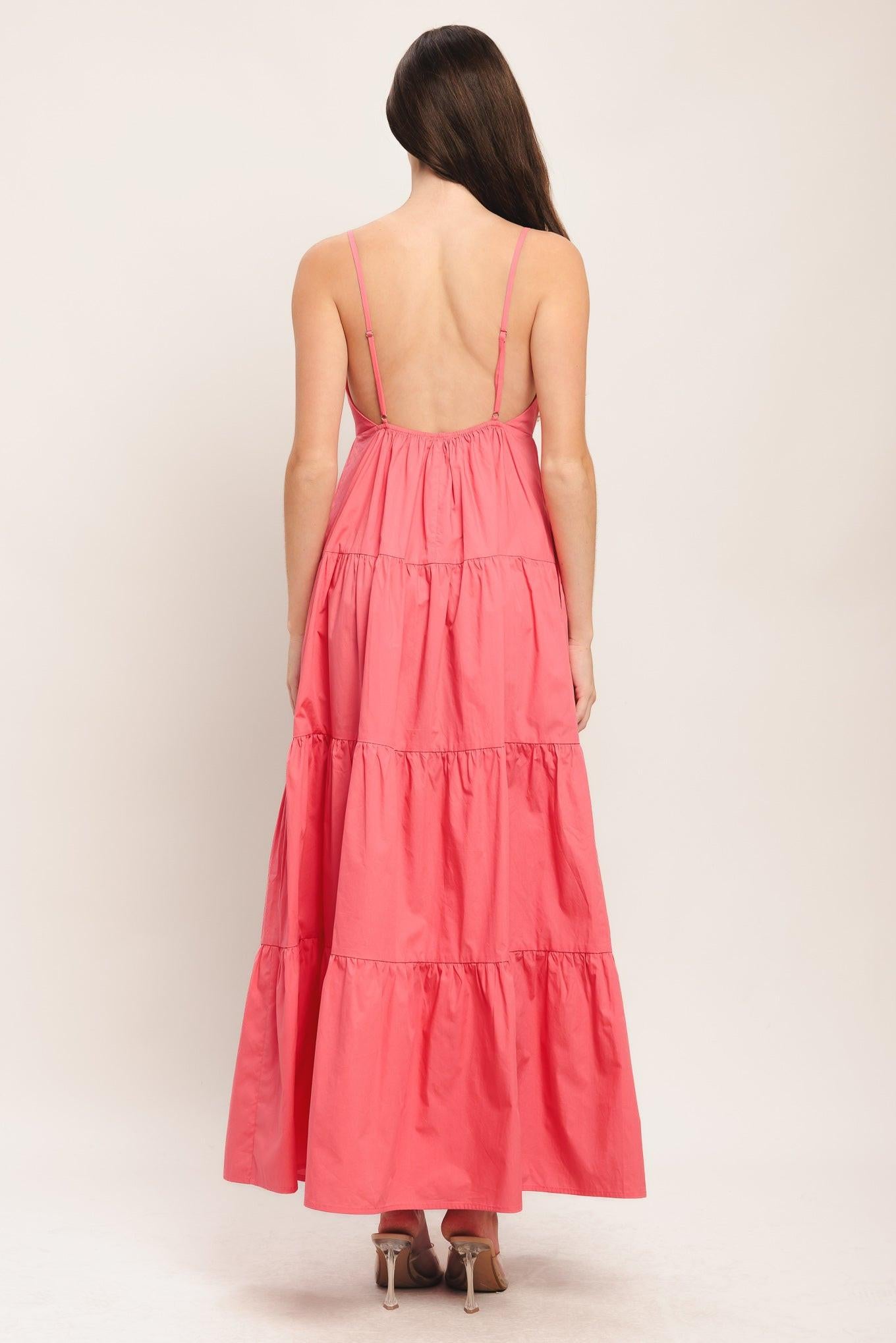 A solid woven ankle dress featuring cami top, tiered skirt and bare back
Details:
Self : 100% Cotton
Lining : 100% Polyester
Size & Fit
- Model is 5`8" And Wearing Size Small
- Measurements Taken From Size Small
- Approx. Length: 55"