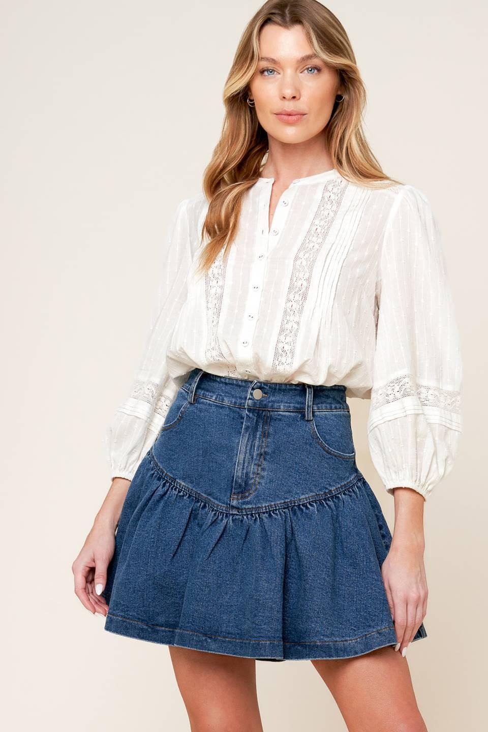 FENICIA INDIGO DENIM MINI SKORT.