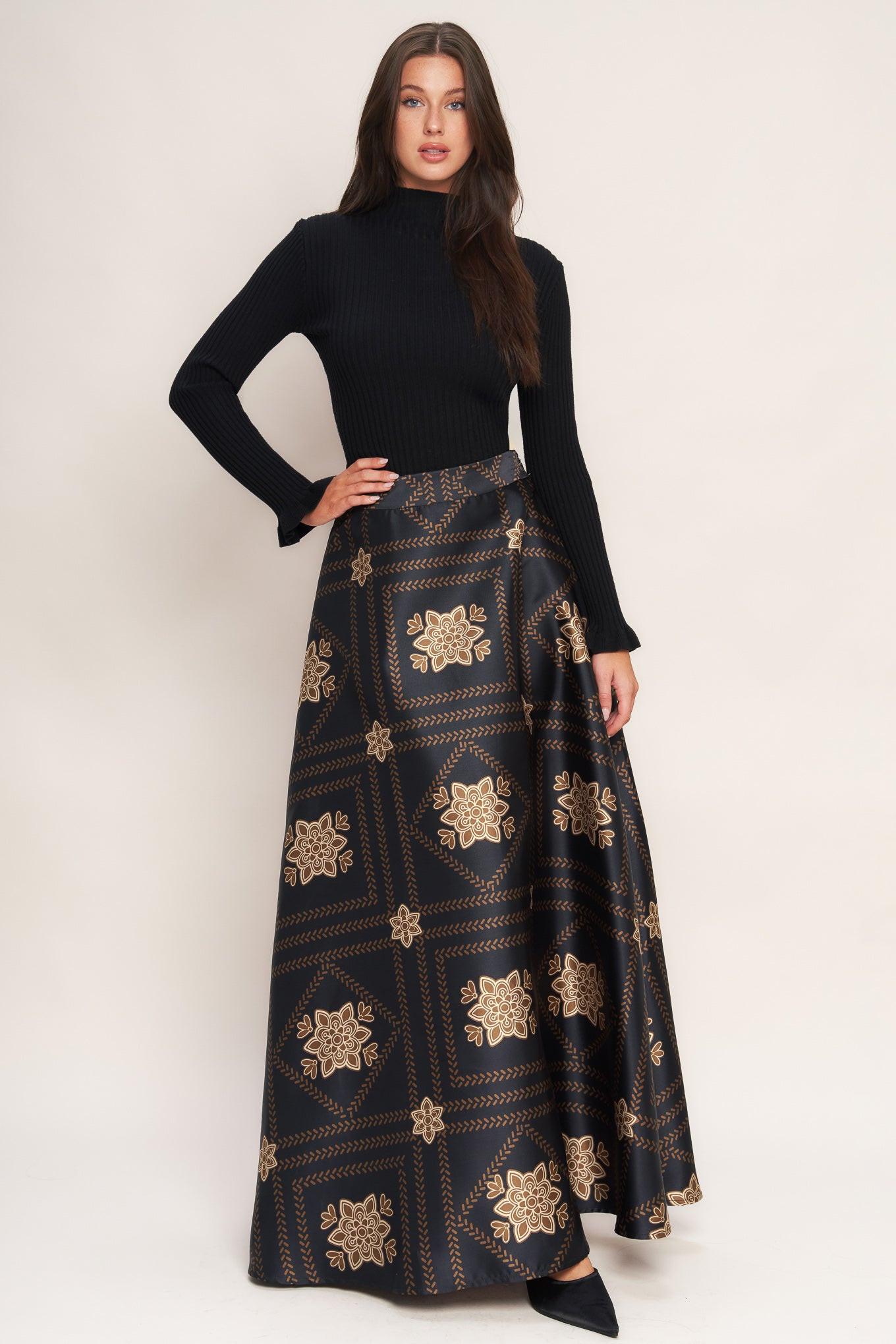 A printed woven maxi circle skirt with side zipper closure