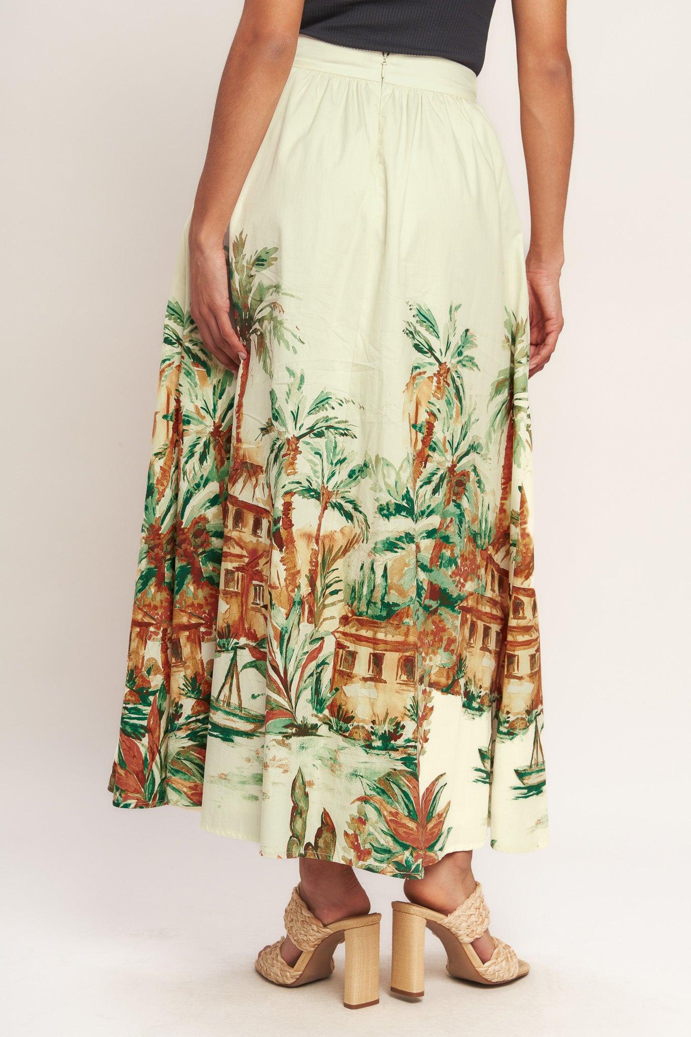 A printed woven midi full skirt with back zipper closure. Matching top IT13962B
Details:
Self : 100% Cotton
Size & Fit
- Model is 5`8" And Wearing Size Small
- Measurements Taken From Size Small
- Approx. Length: 40" FLYING TOMATO