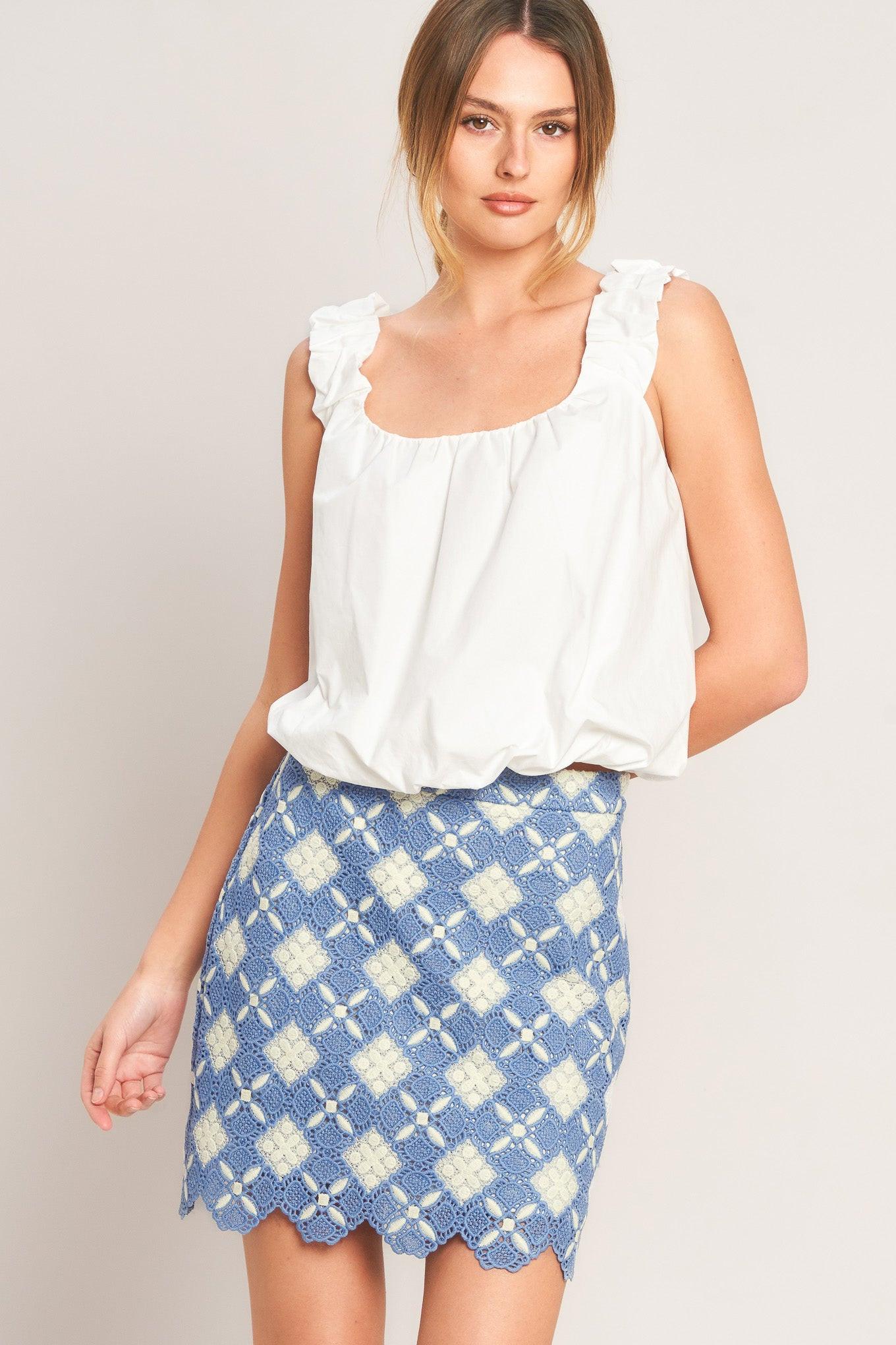 COASTAL WOVEN LACE MINI SKIRT.