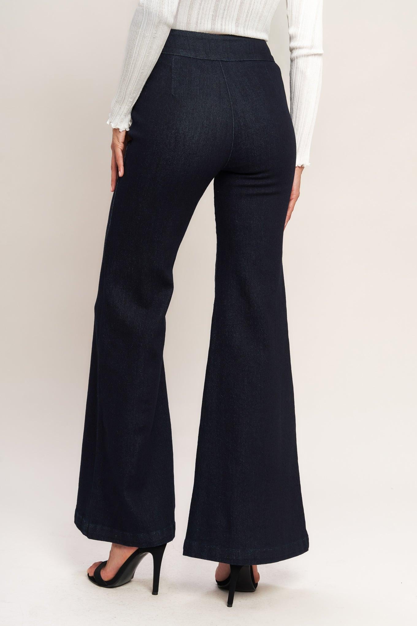 CLASSIC CONFIDENCE WOVEN PANTS.