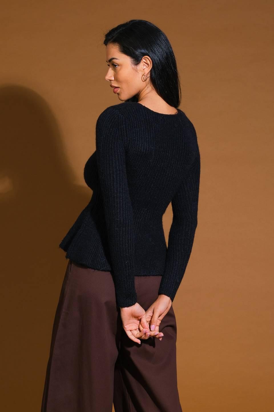 TALKING TO YOU SWEATER TOP.