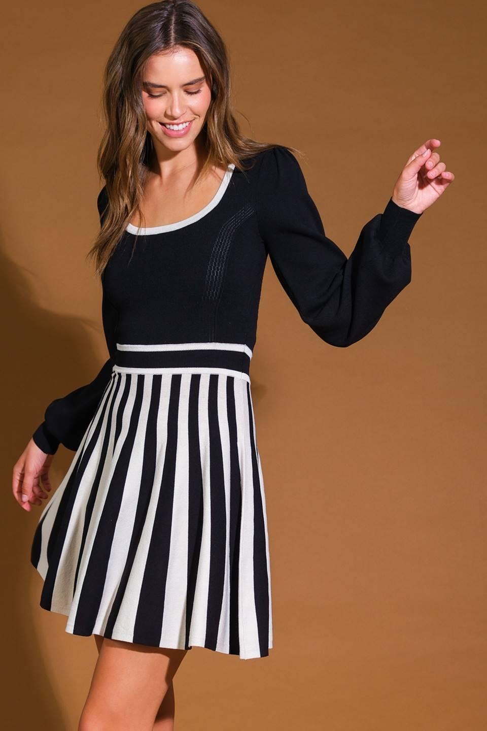 SOFT ATTITUDE WOVEN MINI DRESS.
