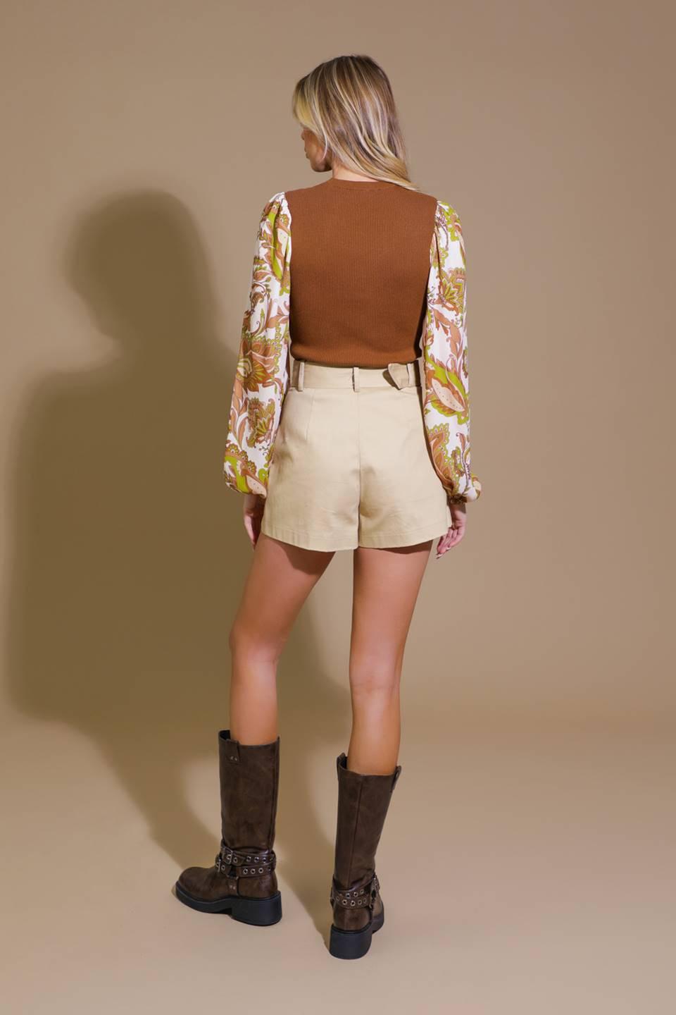 DECADENT PERSONA SWEATER TOP.