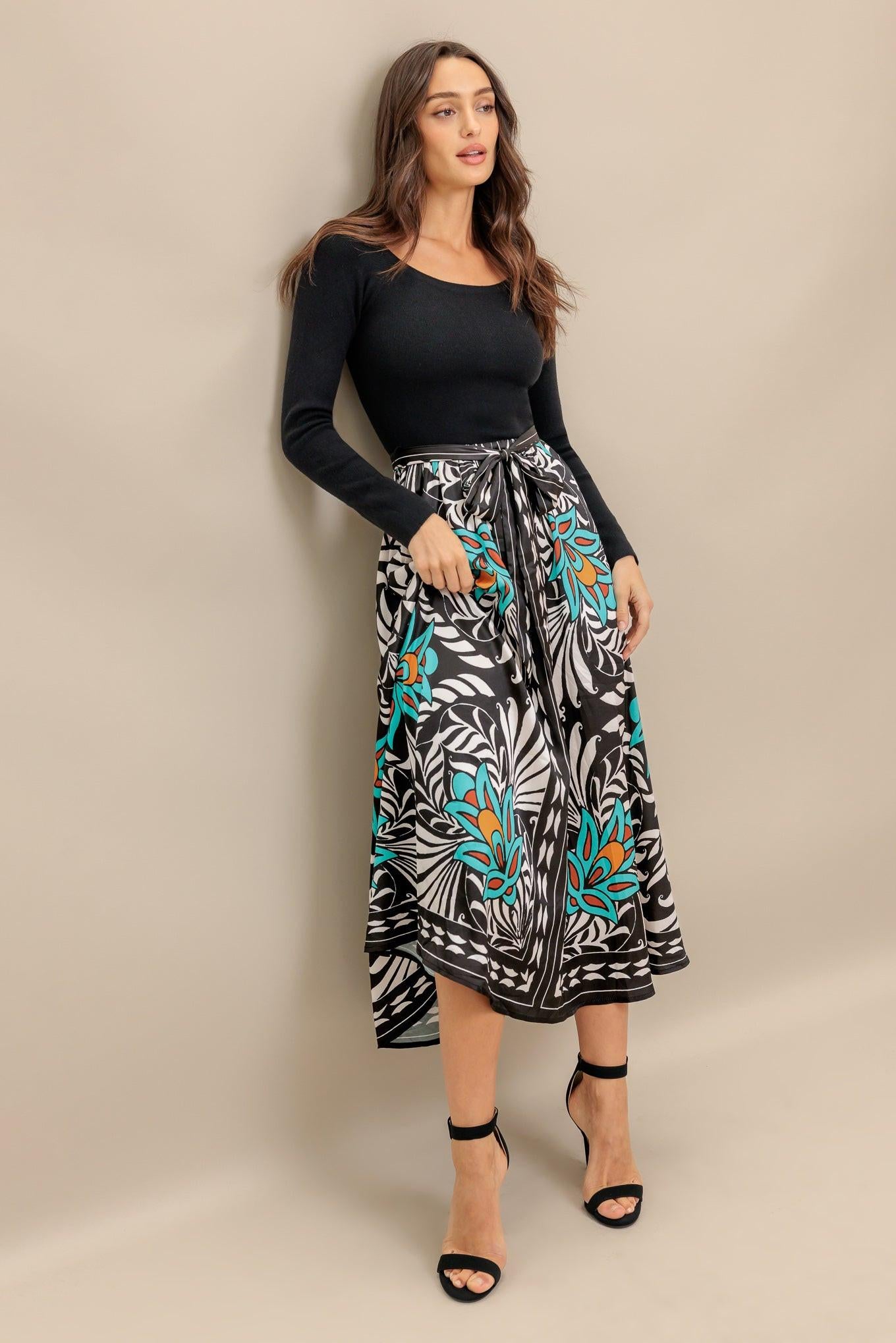 SUNBURST GARDEN BLACK MIDI DRESS.