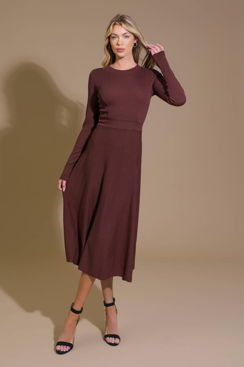 PLACE TO BE SWEATER MIDI DRESS.