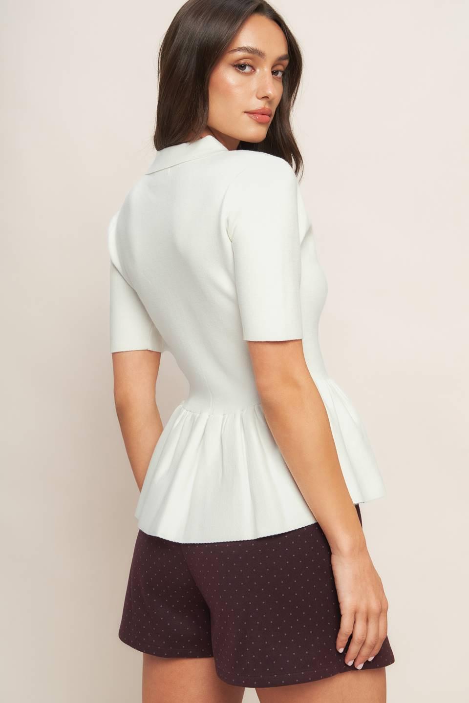 SWEET SERENADE CREAM WOVEN TOP.