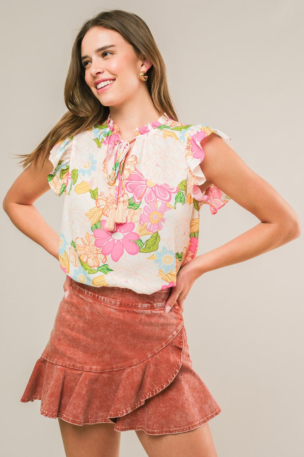 FEELING FABULOUS WOVEN TOP.