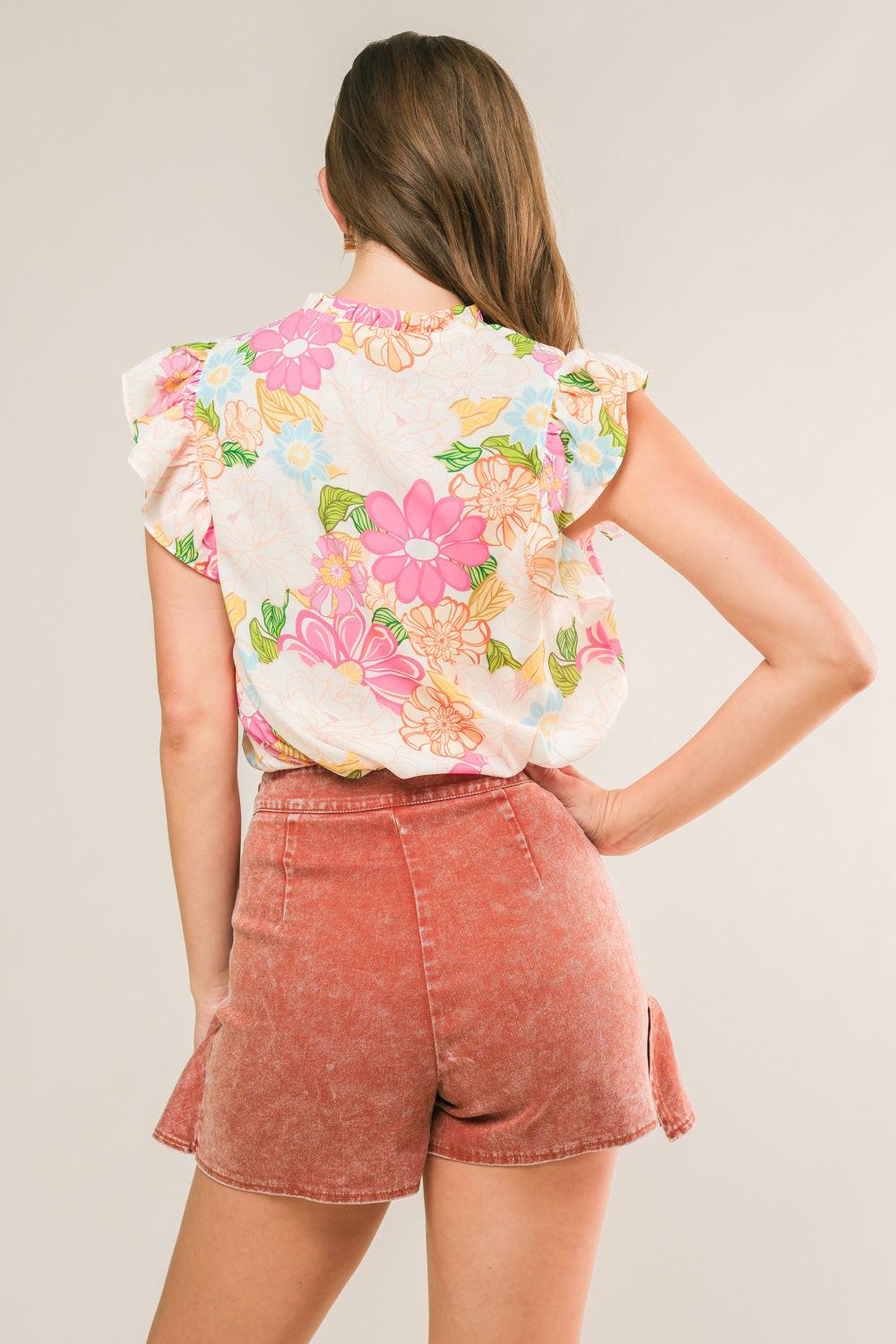 FEELING FABULOUS WOVEN TOP.