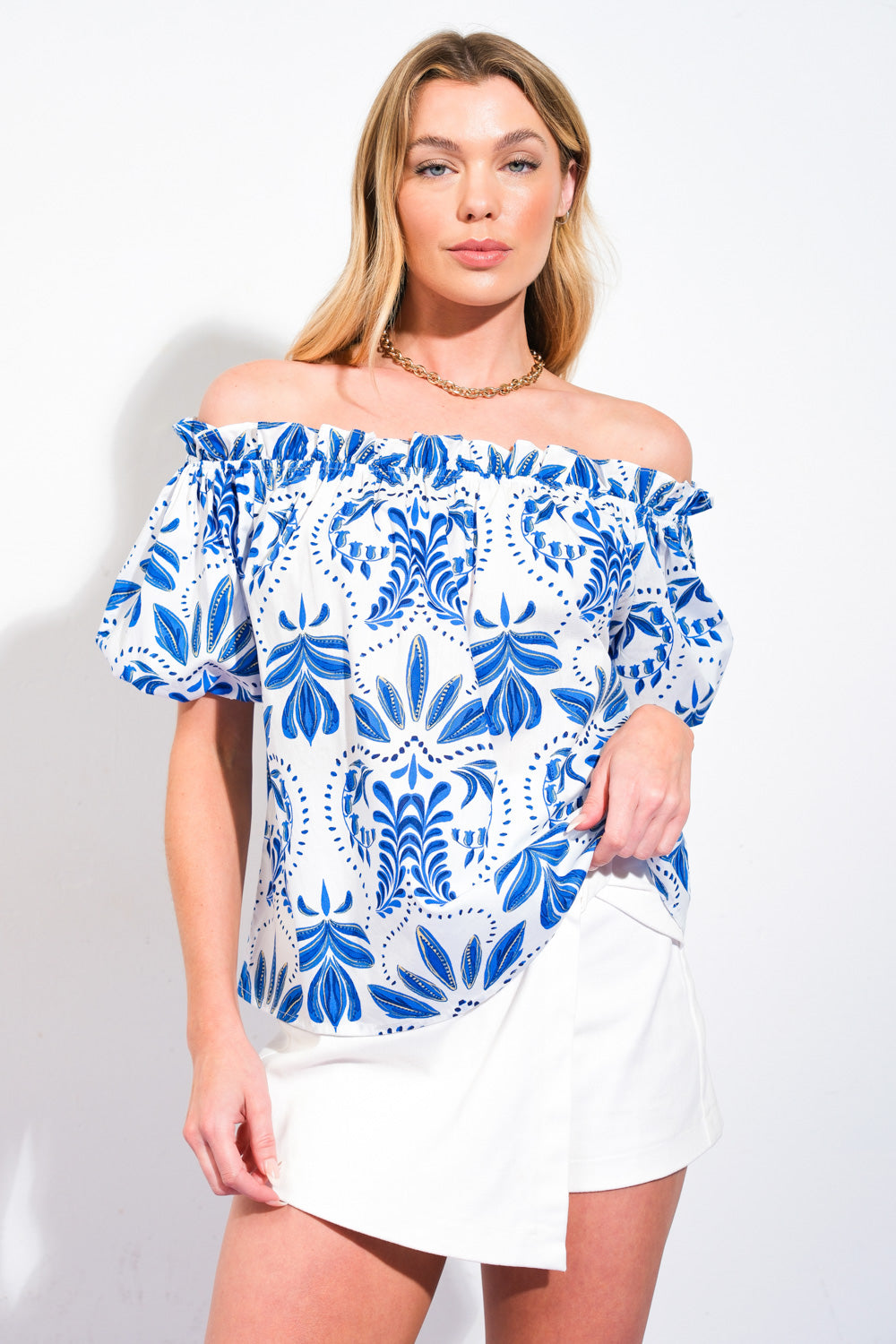 DIVIDE AND CONTOUR WOVEN TOP