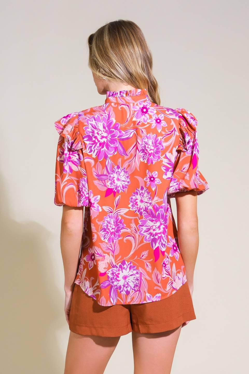 MEMORIES IN FOCUS WOVEN TOP.