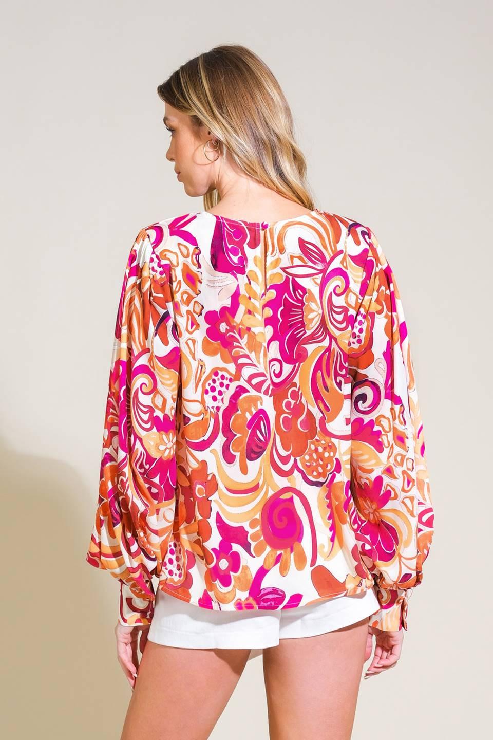 DELICATE TOUCH WOVEN TOP.