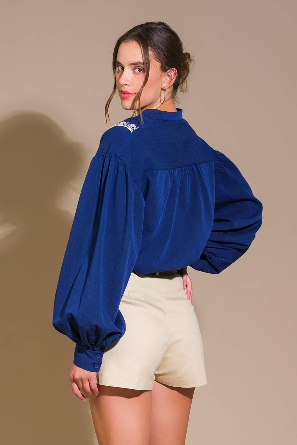 FORT WILLIAMS WOVEN TOP.