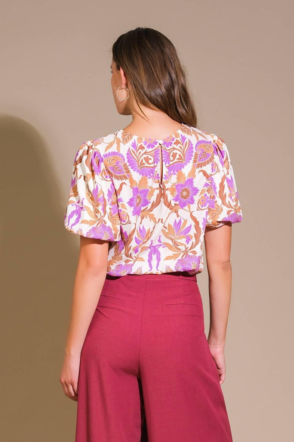 ROMANTIC WHIMS WOVEN TOP.