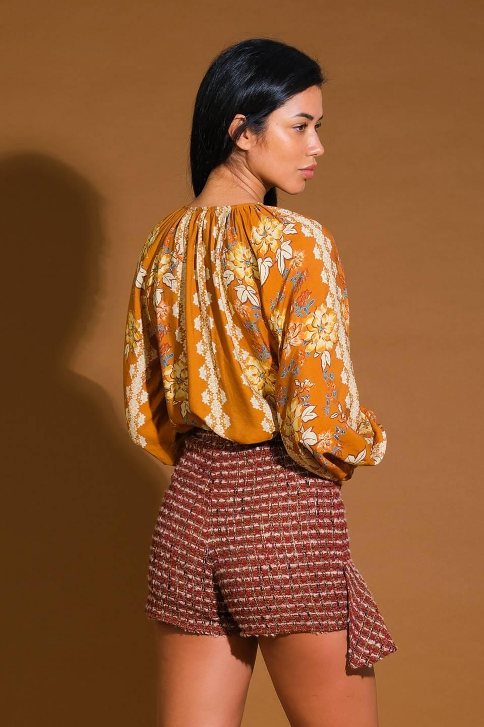 OVER THE HILLS WOVEN TOP.