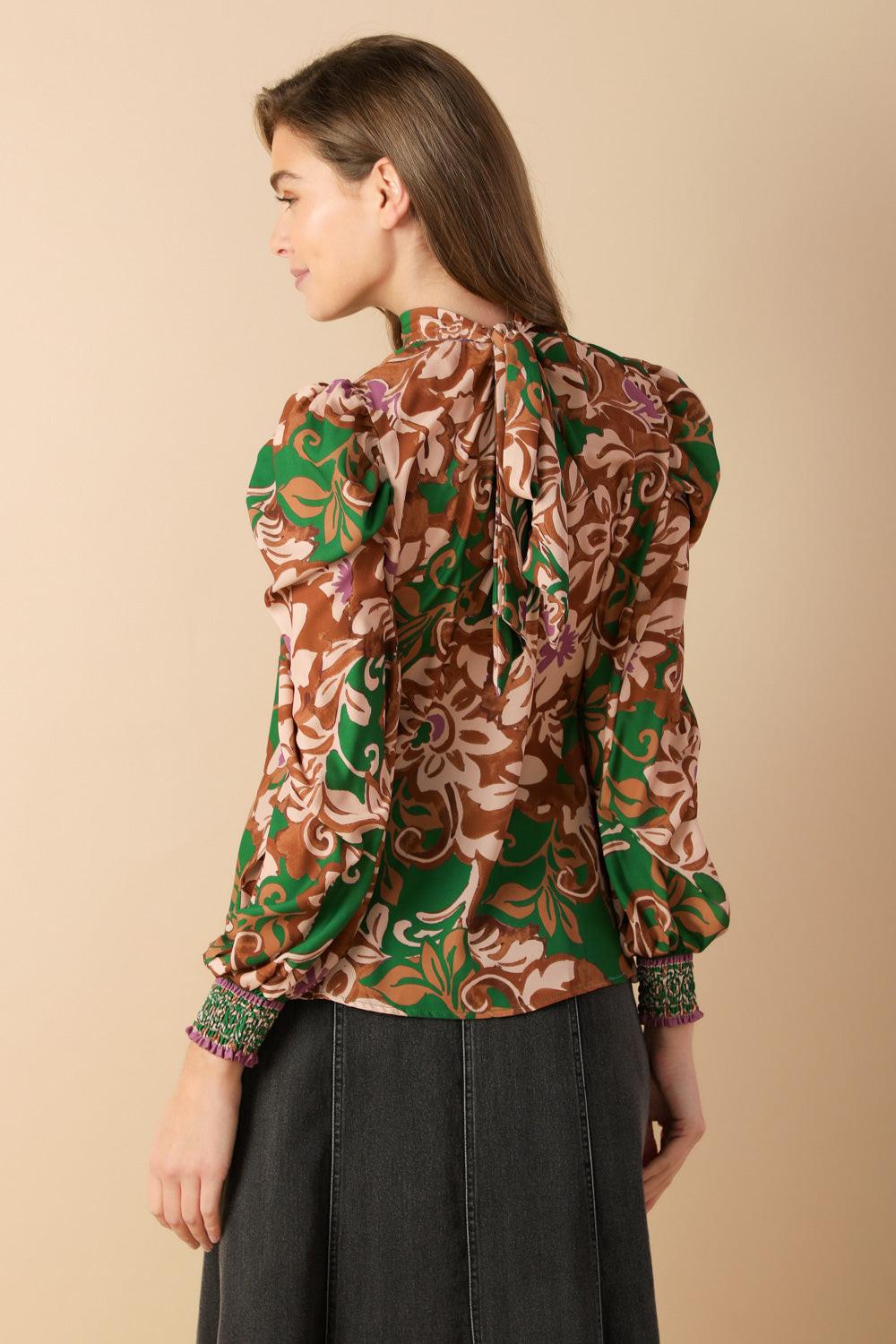 BREWED BLISS WOVEN TOP.