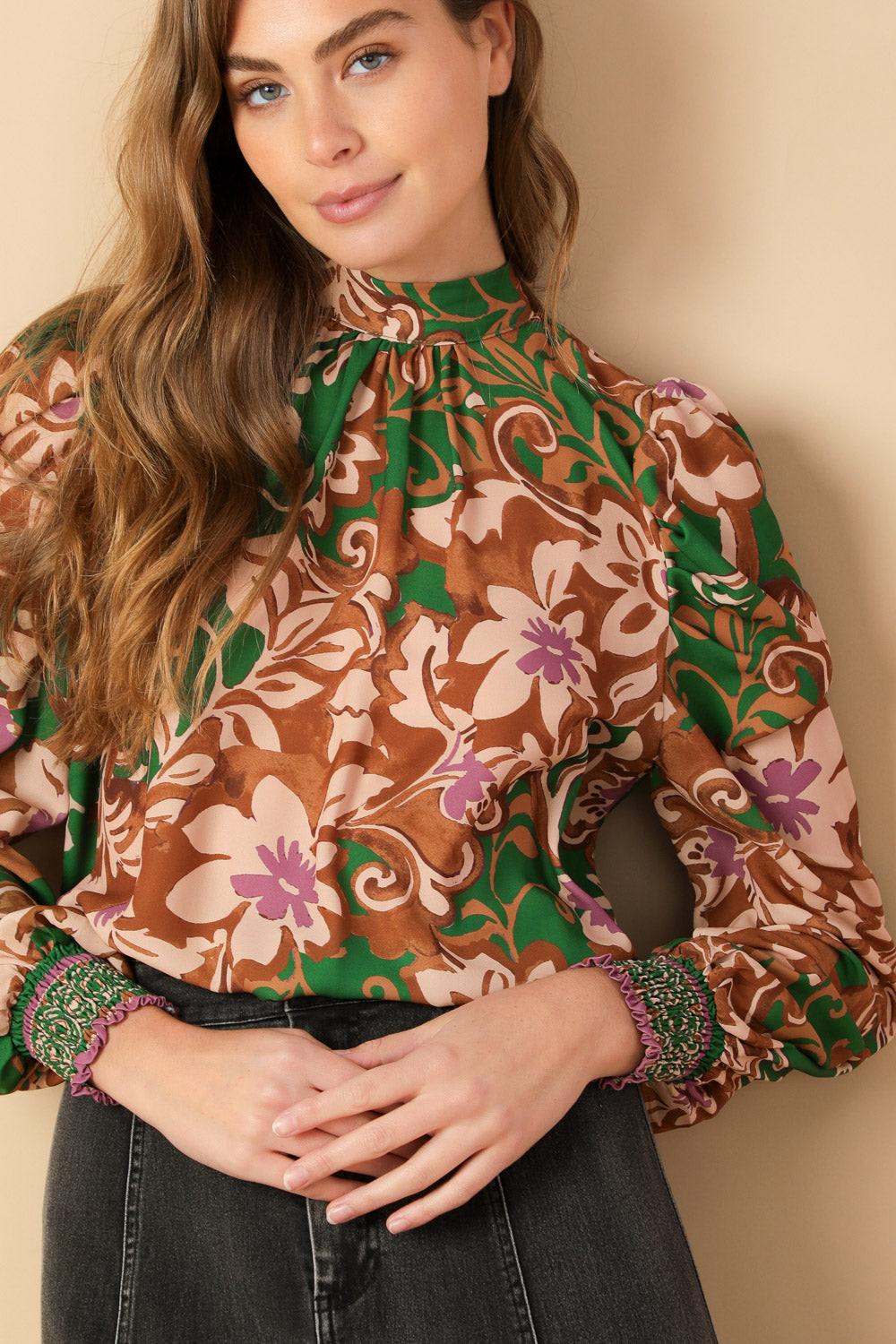 BREWED BLISS WOVEN TOP.