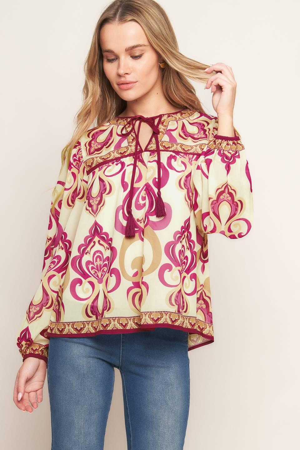 FUSION GROOVE WOVEN TOP.