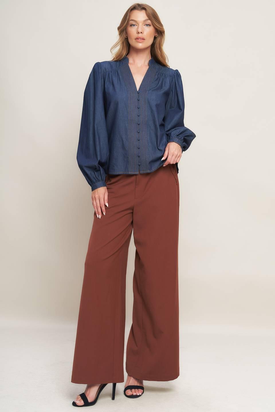 STITCH STORY LIGHTWEIGHT DENIM TOP.