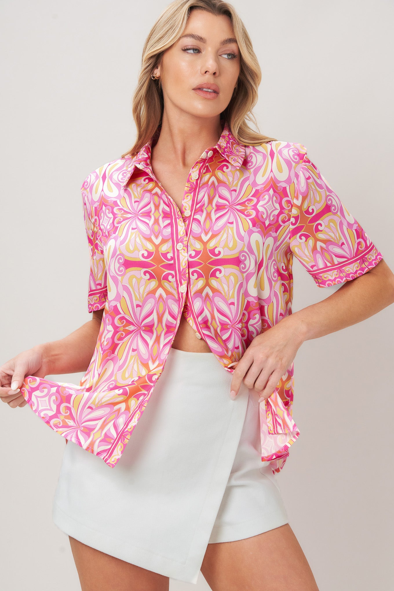 CANDY ORBIT WOVEN TOP.