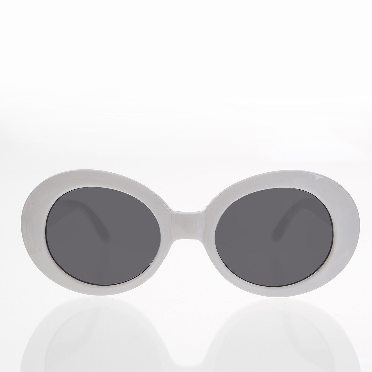 White Cat Eye Oval Clout Sunglass - Kurtis