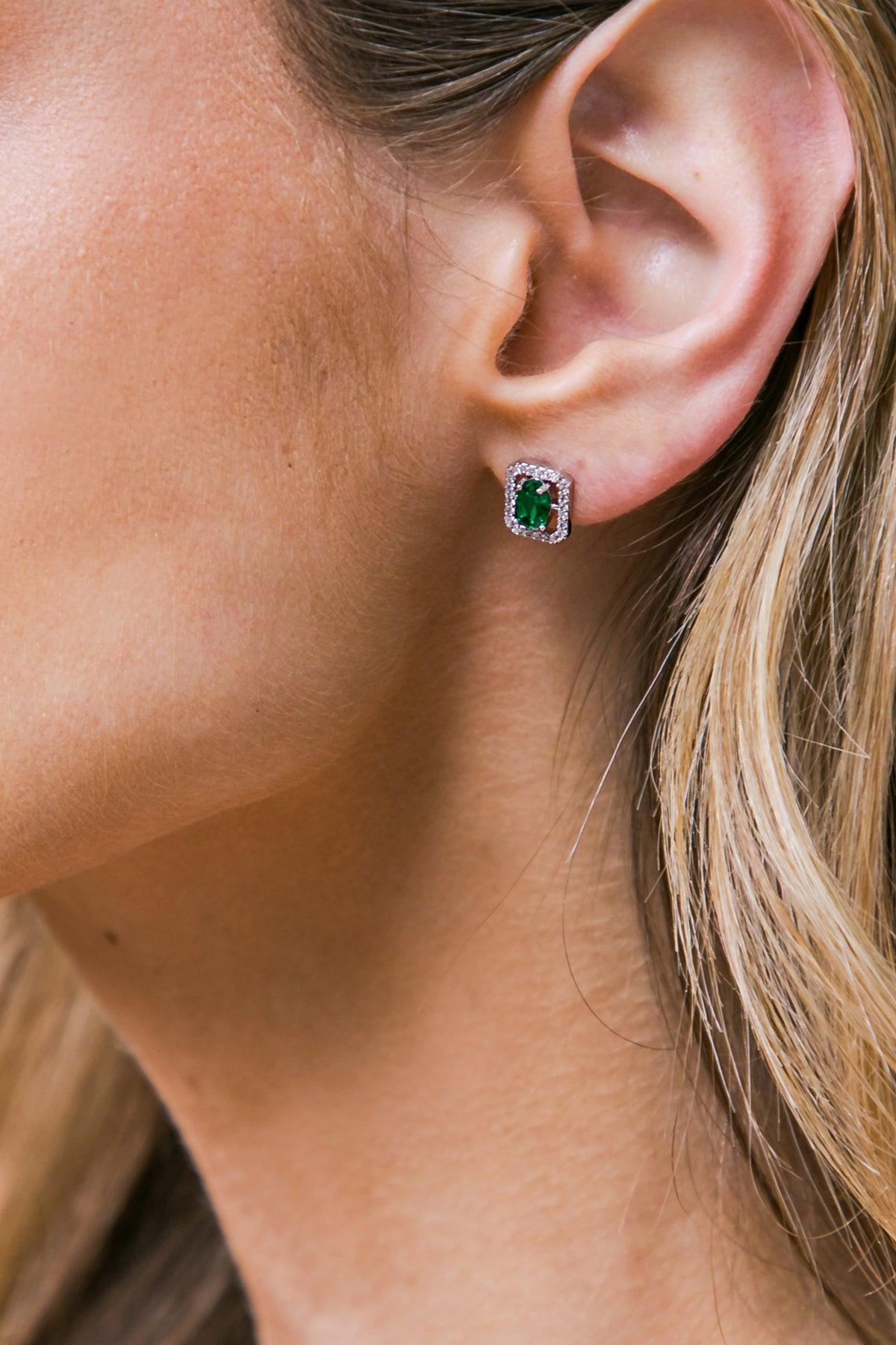 HALO ZIRCONIA ROUND EARRINGS.