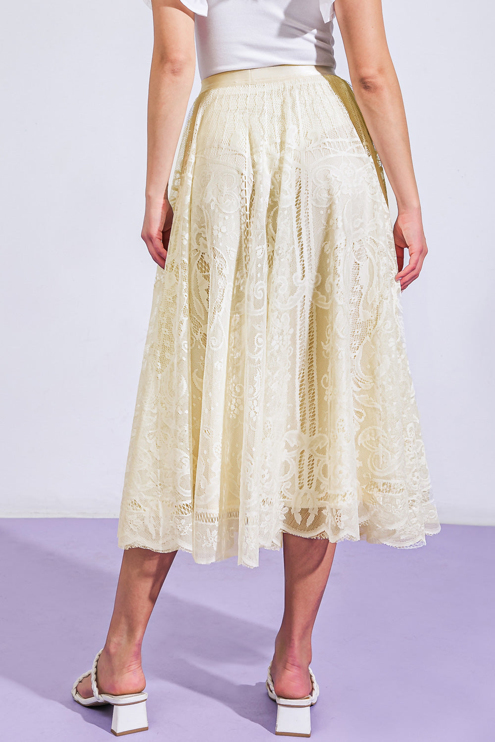 MEANINGFUL MOMENT WOVEN LACE MIDI SKIRT