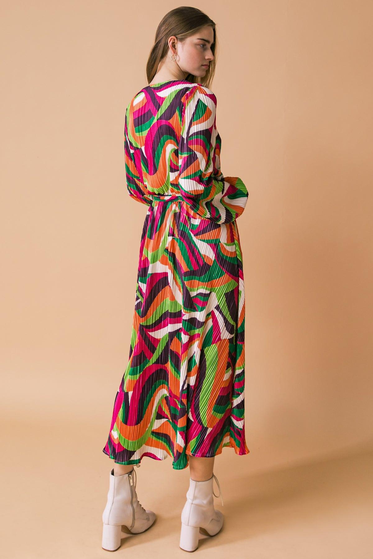 DESTINED TO IMPRESS PLISSE MIDI DRESS.