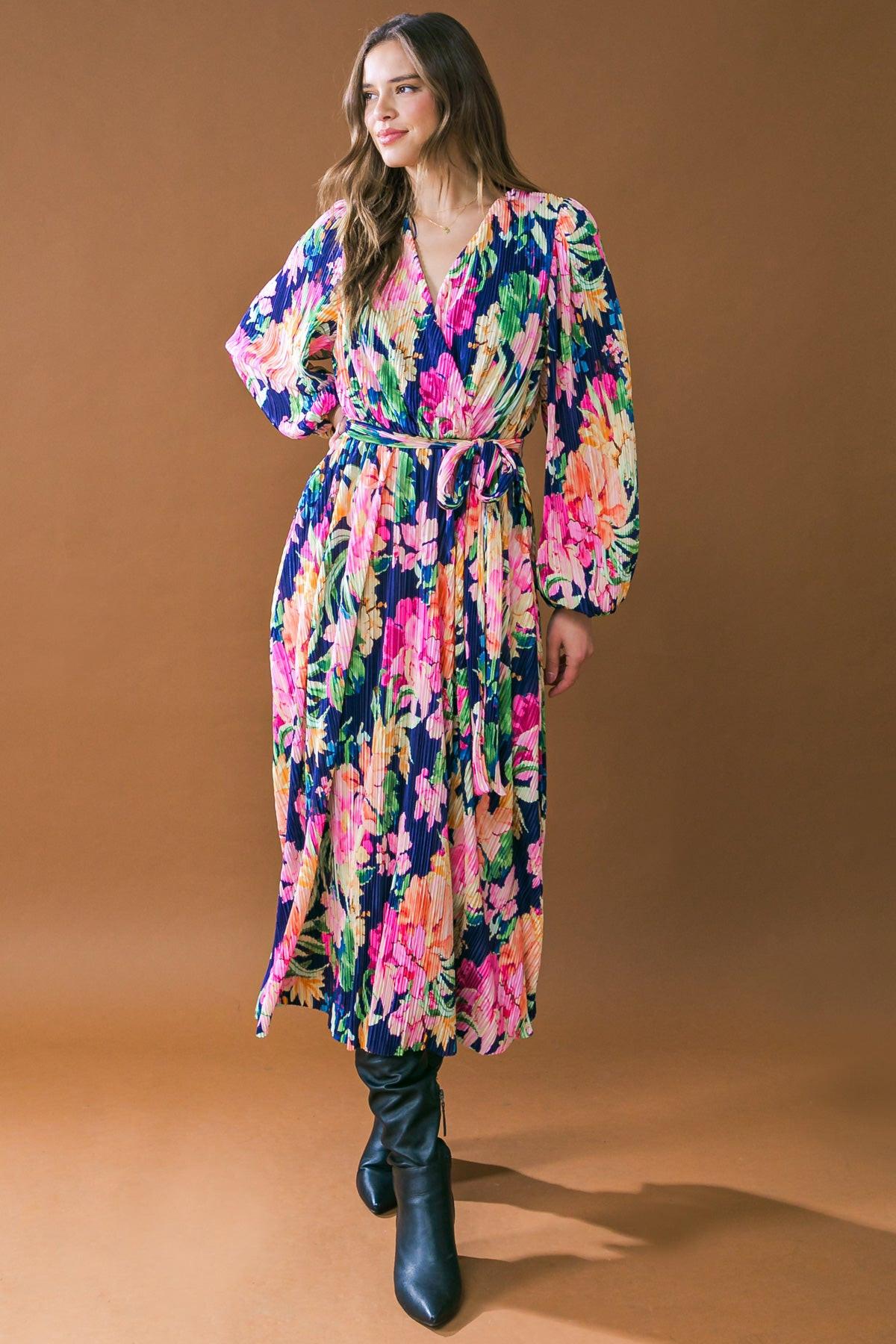 long sleeve plisse midi dress LONG-SLEEVED PLISS MIDI DRESS - BLACK