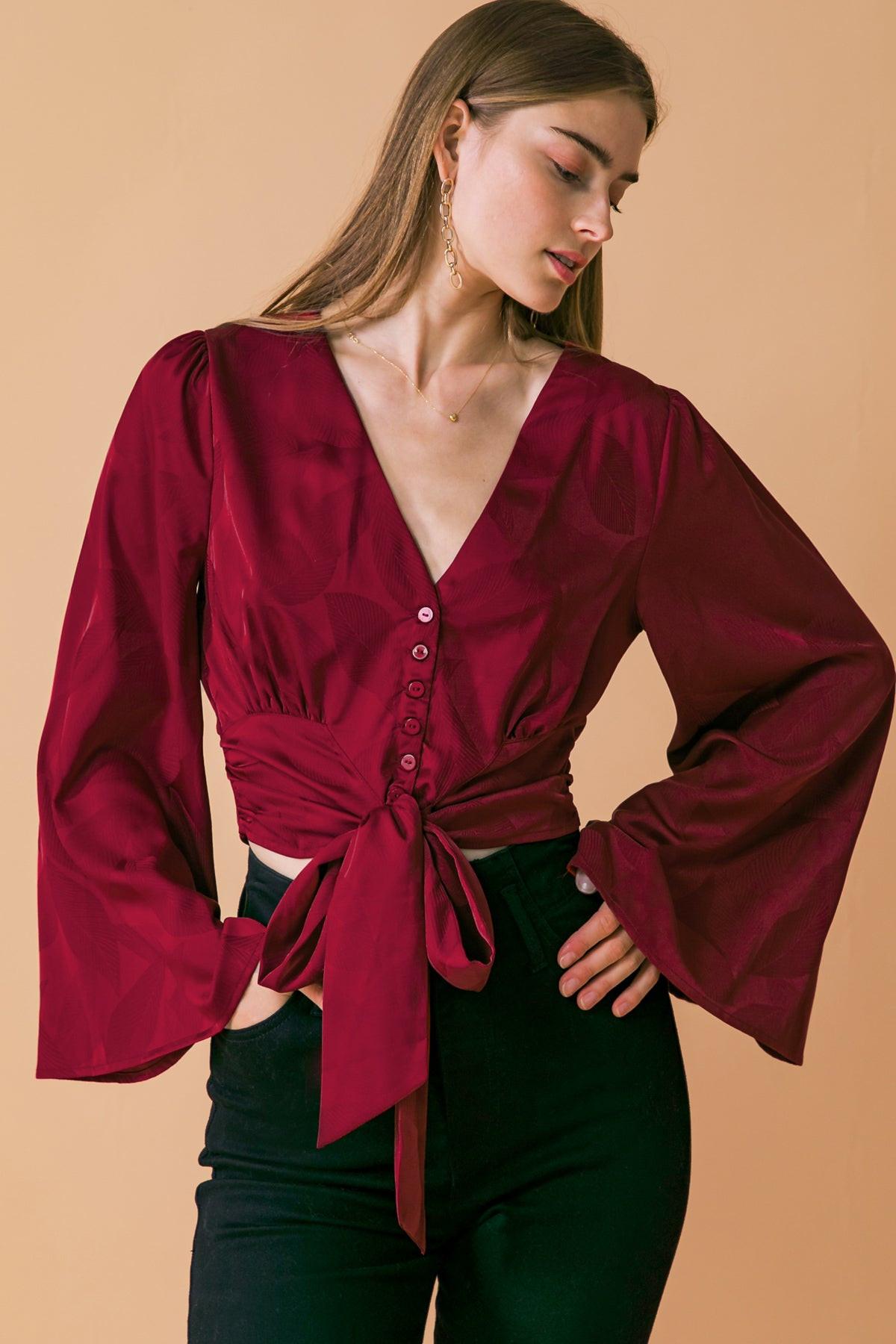THE RIGHT ADDITION WOVEN TOP.