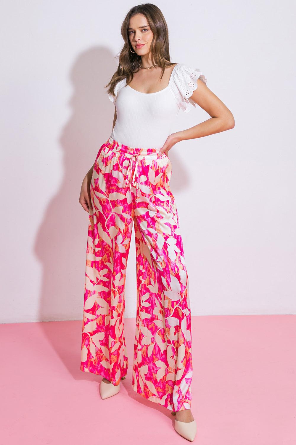 COMING TO MY SENSES WOVEN PANTS.