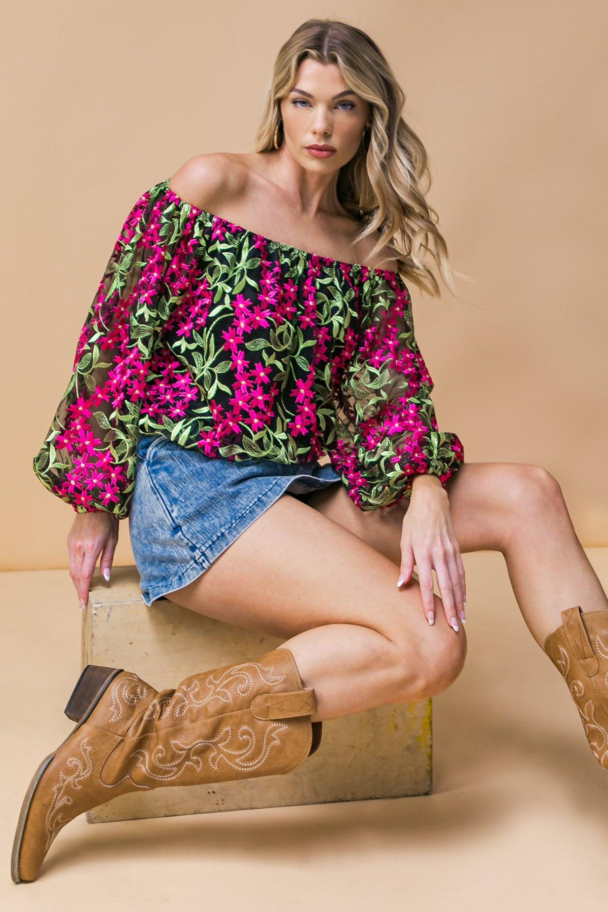 FEELING MIGHTY FINE WOVEN TOP.
