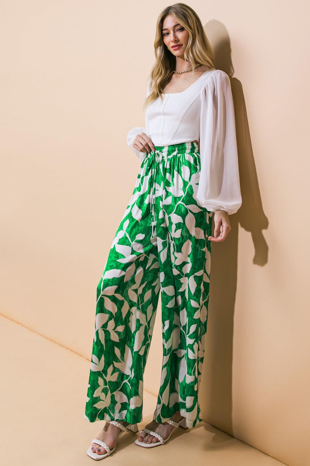 COMING TO MY SENSES WOVEN PANTS.