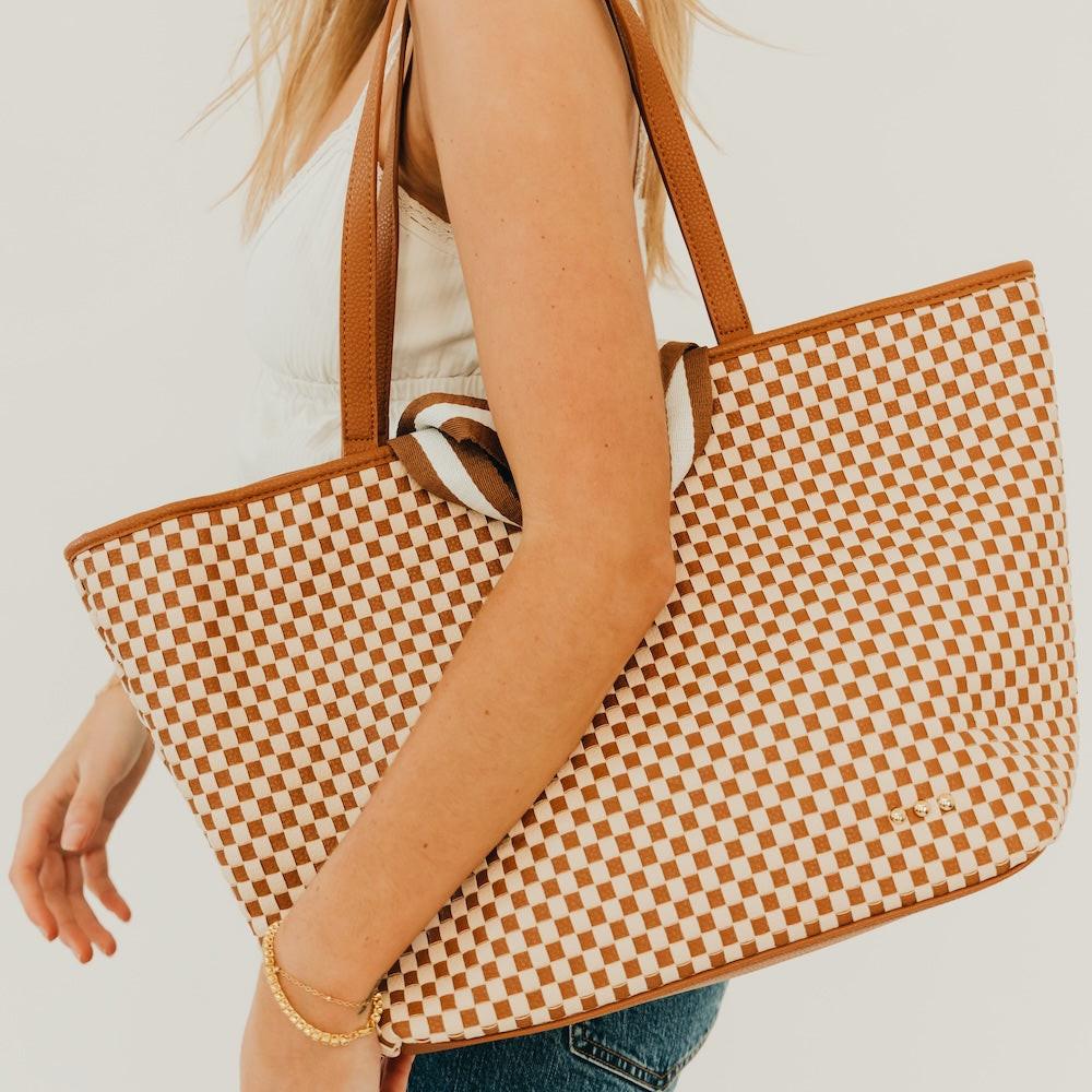 Woven Tiffany Organizer Tote Bag.