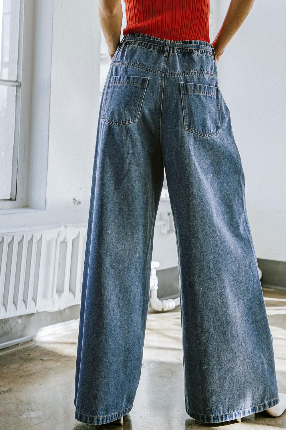 EVERYTHING COUNTS DENIM PANTS.