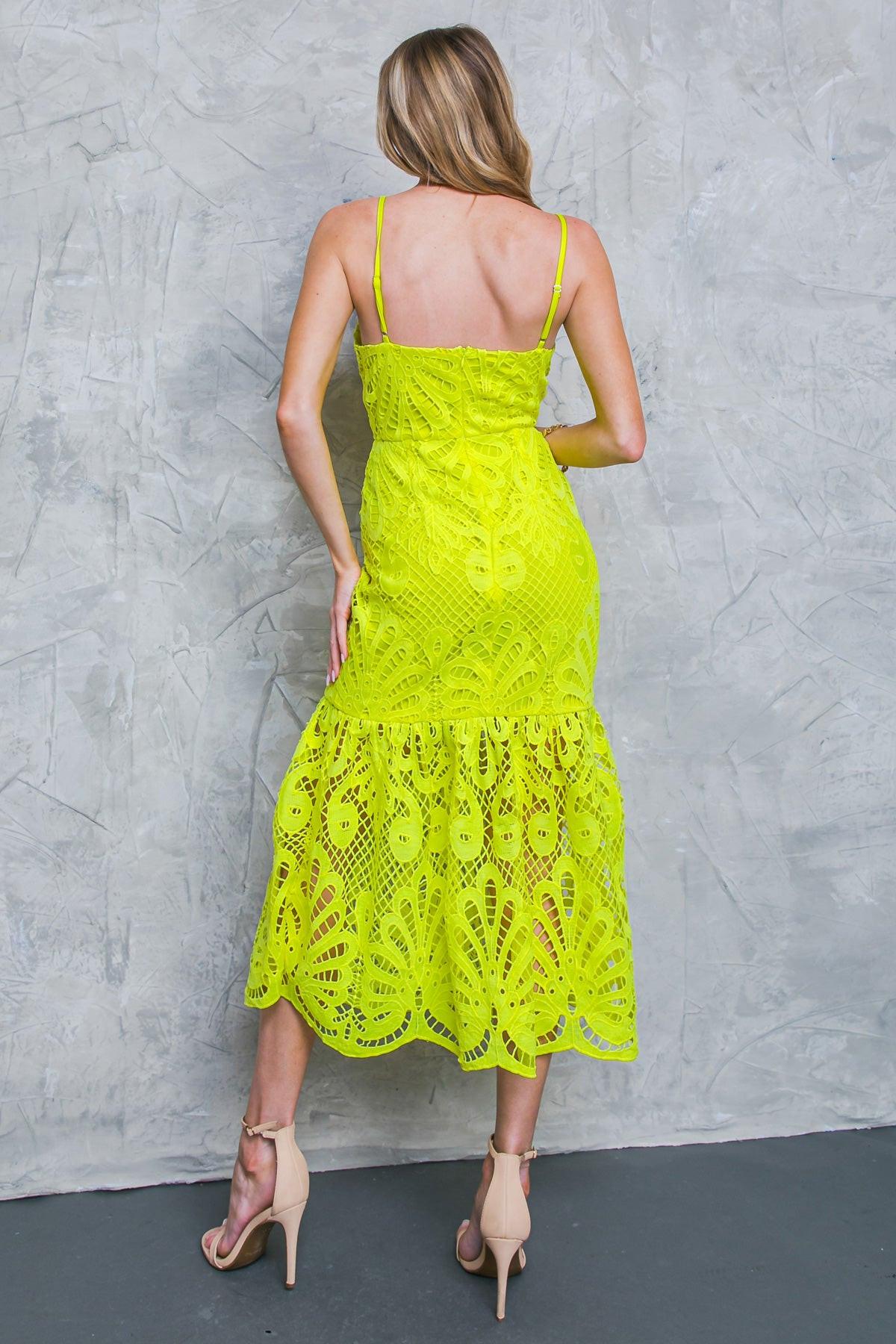 MANHATTAN VILLAGE LACE MIDI DRESS.