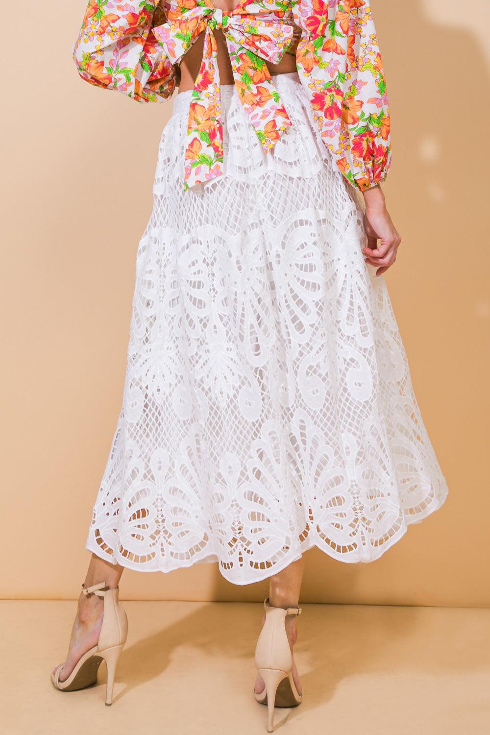 DREAMY NIGHTS WOVEN MIDI SKIRT.