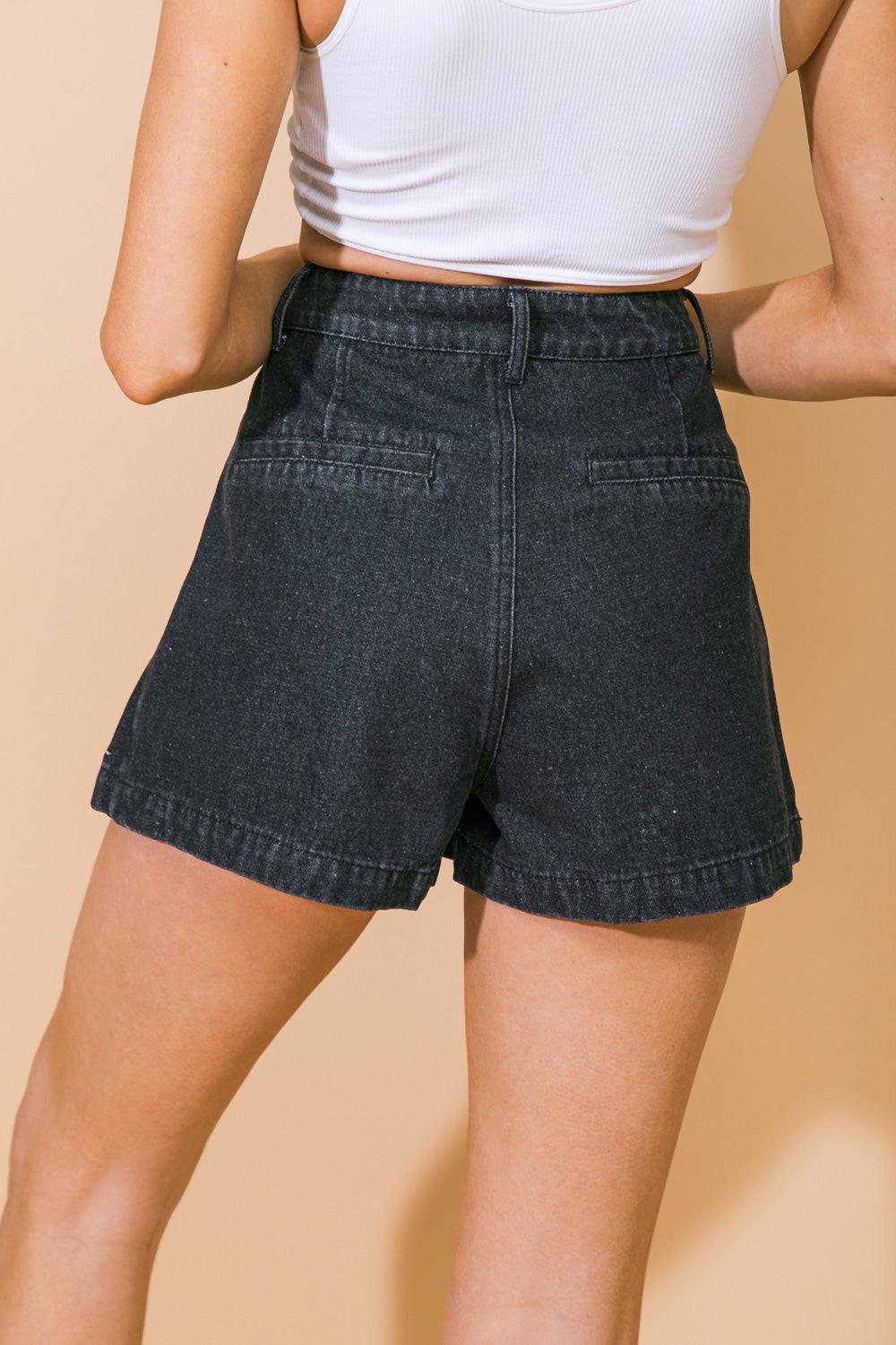 DIAMOND GIRL DENIM SKORT.
