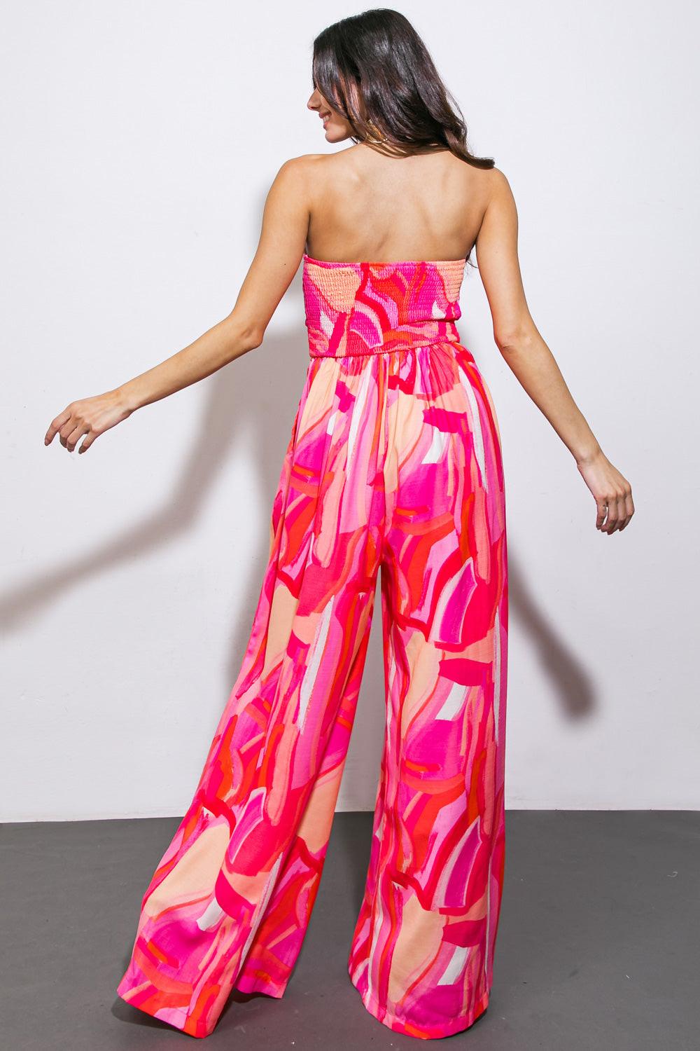 SOMEBODY LOVES WOVEN JUMPSUIT.