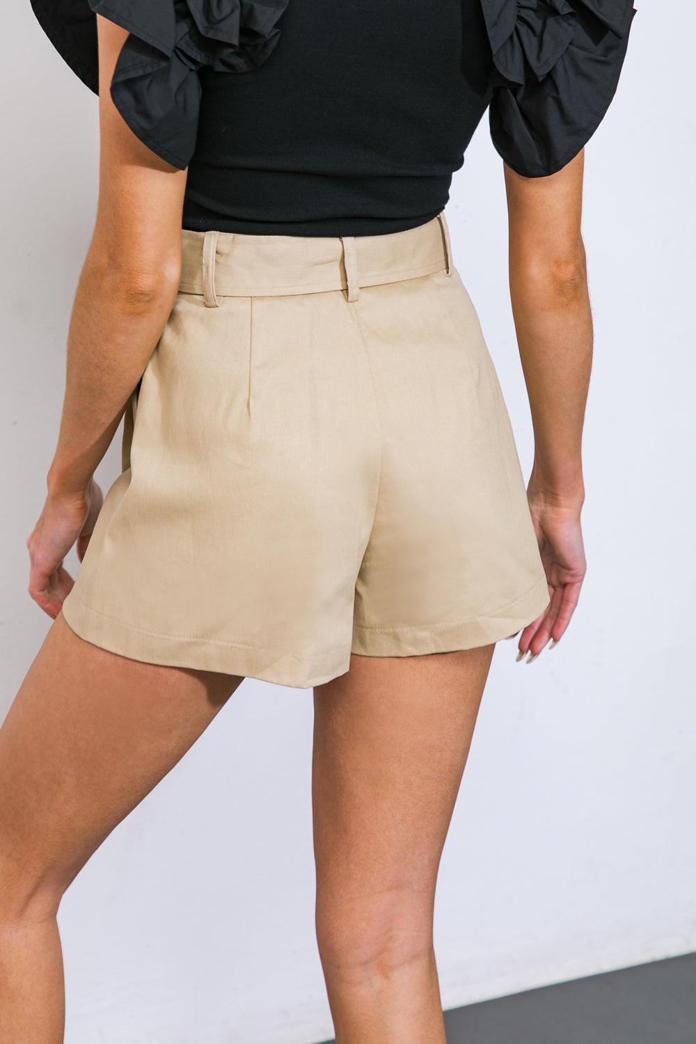 GATHER YOUR THOUGHTS WOVEN SKORT.