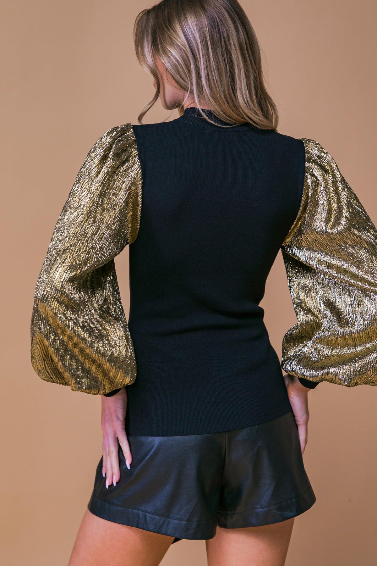 LOVELY ESSENCE SWEATER TOP.